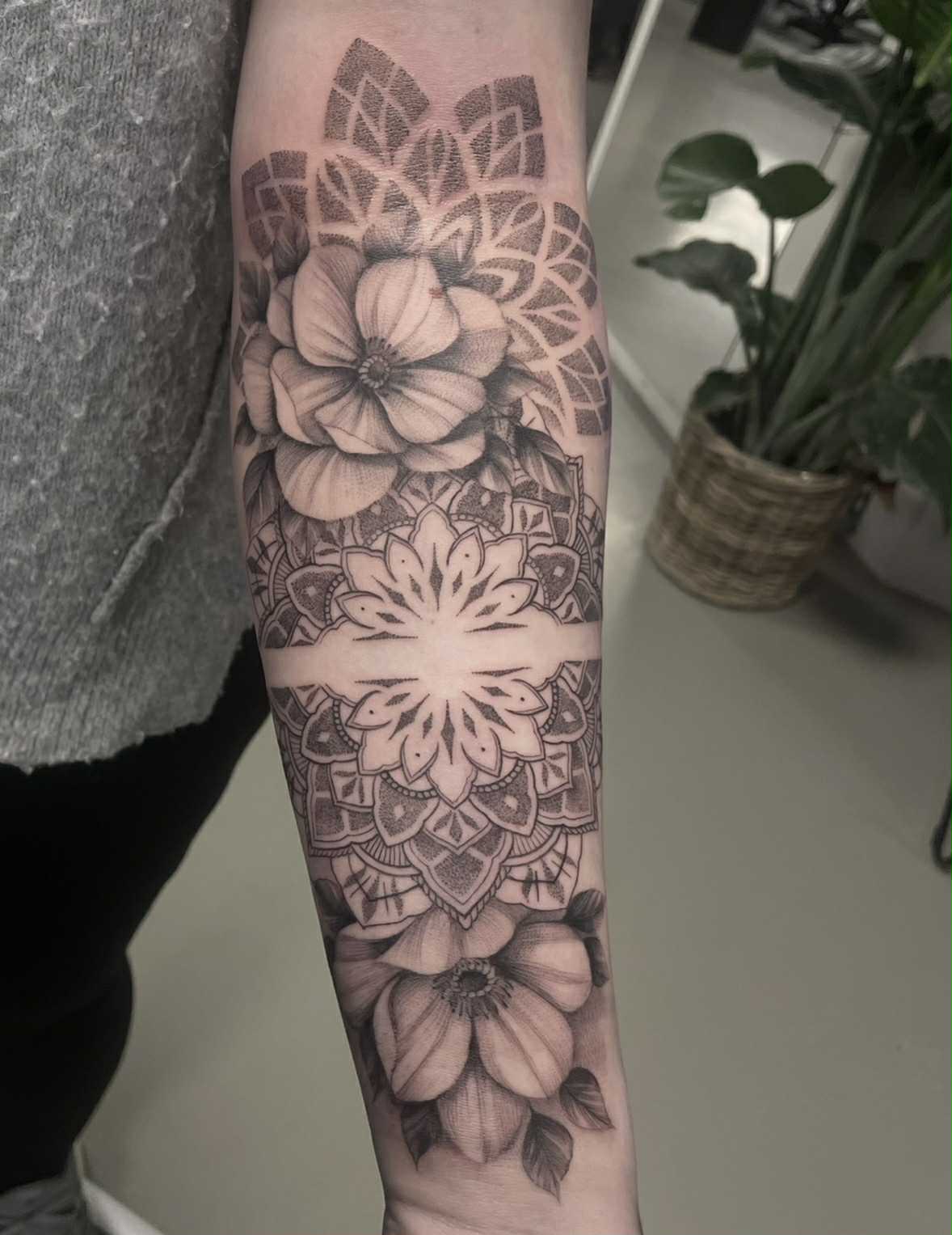 Fineline blomster mandala